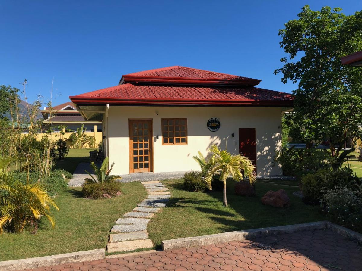 Strutz Art Garden Resort Bangued Luaran gambar
