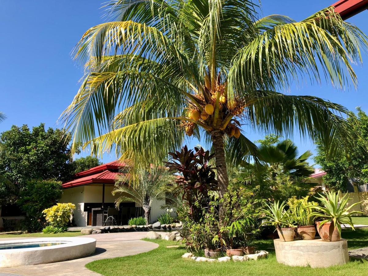 Strutz Art Garden Resort Bangued Luaran gambar