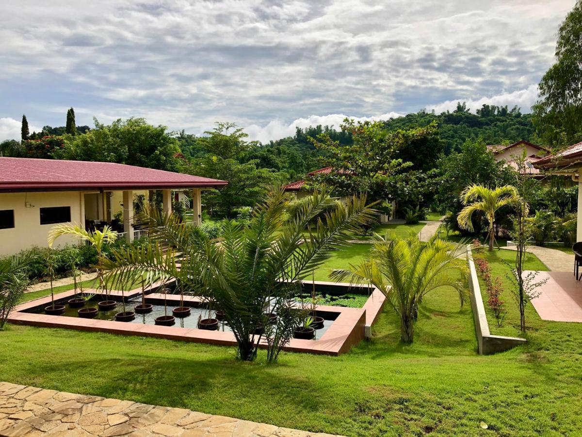 Strutz Art Garden Resort Bangued Luaran gambar