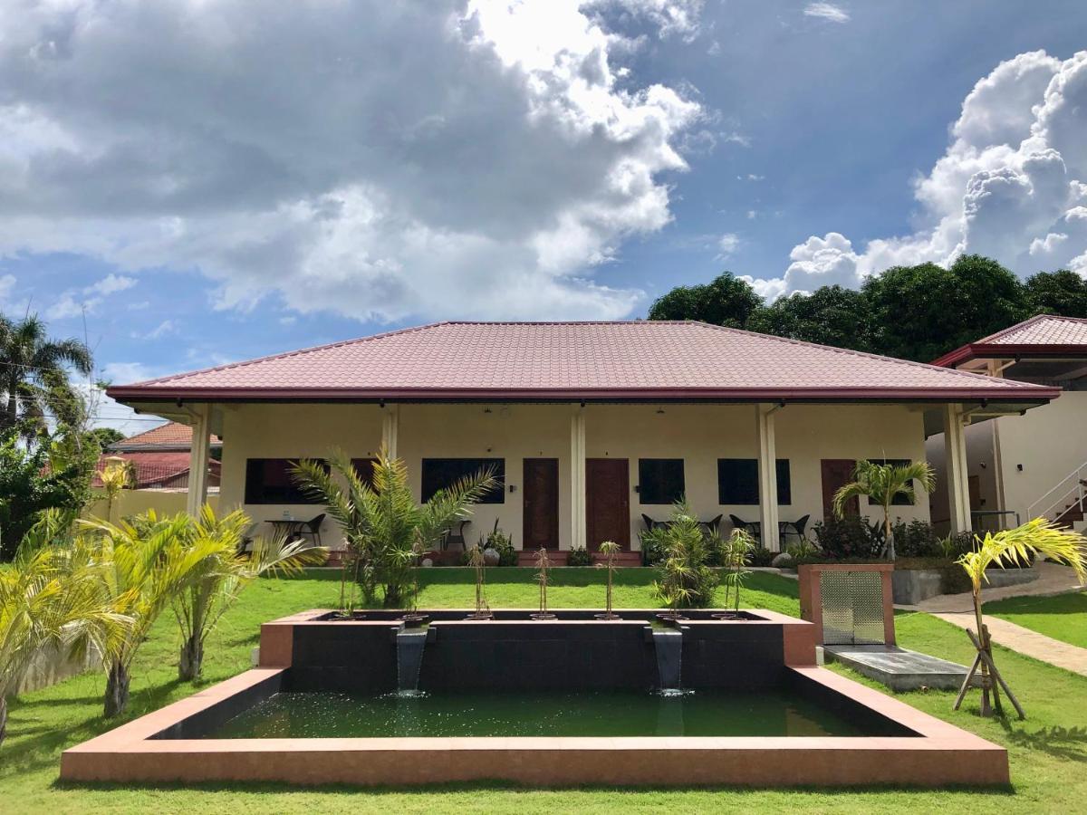 Strutz Art Garden Resort Bangued Luaran gambar
