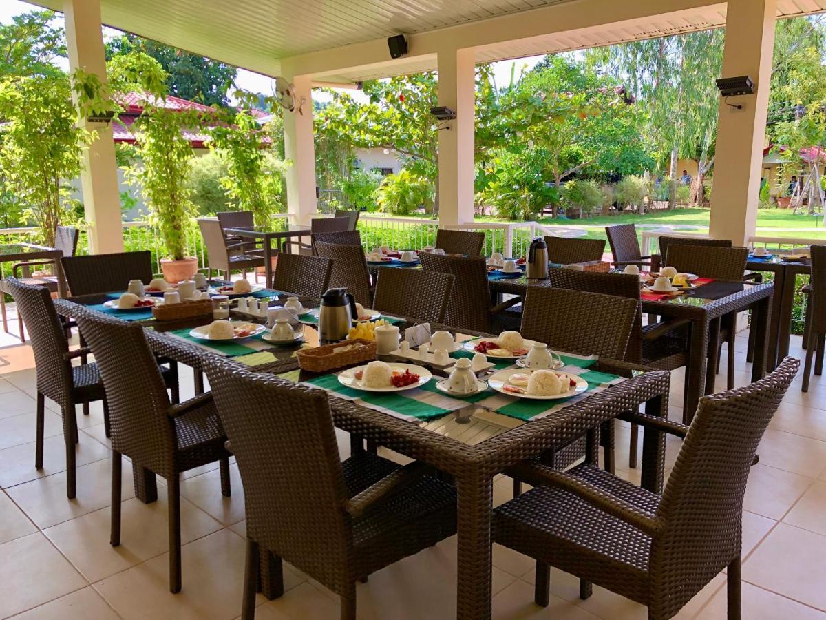 Strutz Art Garden Resort Bangued Luaran gambar